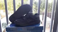 invincible reebok leather chaussures ventilator black soul